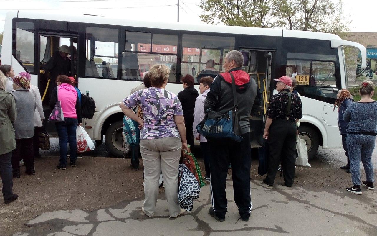 Очевидец: «В Чепецке в автобусе у мужчины случился приступ»