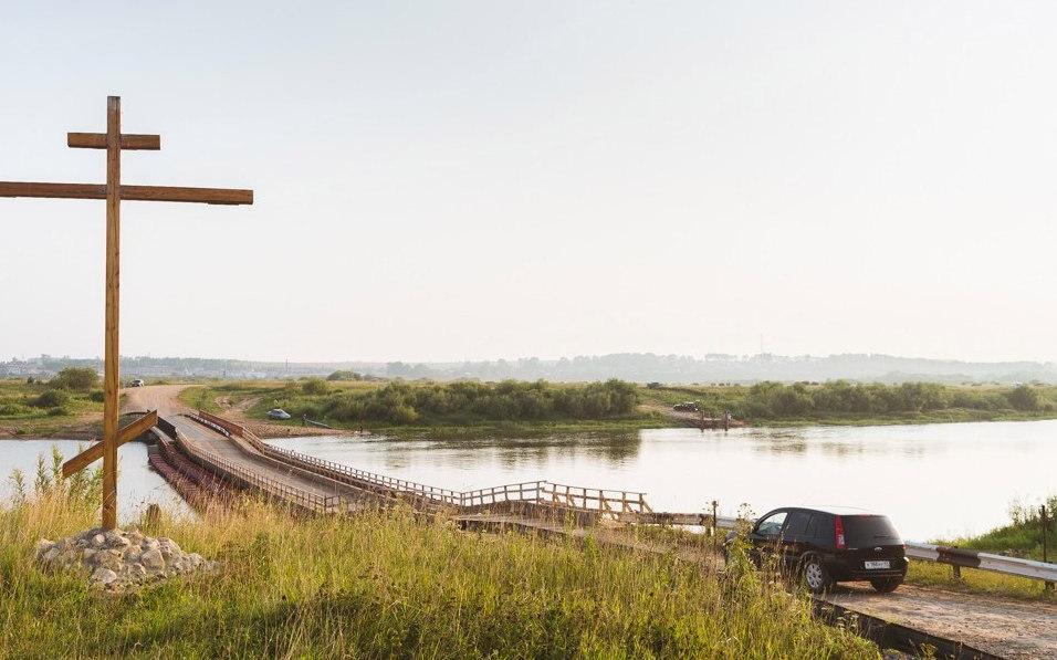 Мост на Каринторф еще не открыли, а чепчане уже ездят по нему