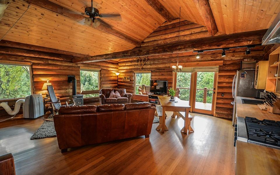 Строим дом: чем опасны шабашники?