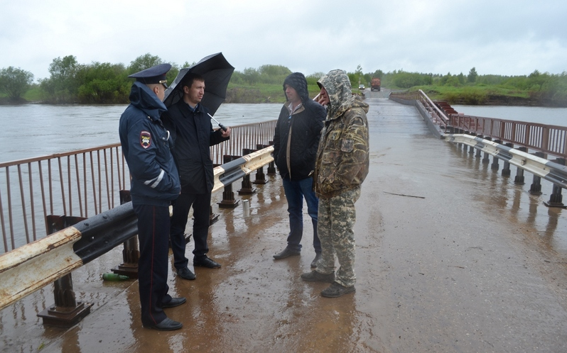 Комиссия оценила состояние моста на Каринторф после ремонта