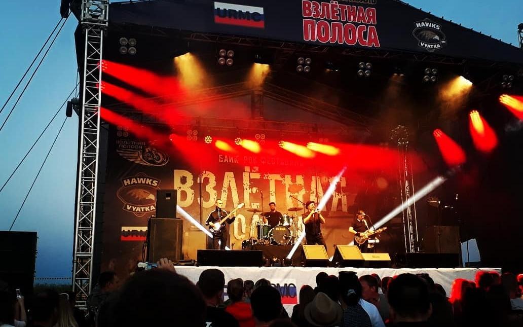 В Кирово-Чепецком районе отгремел мощный байк-рок-фестиваль «Взлетная полоса»