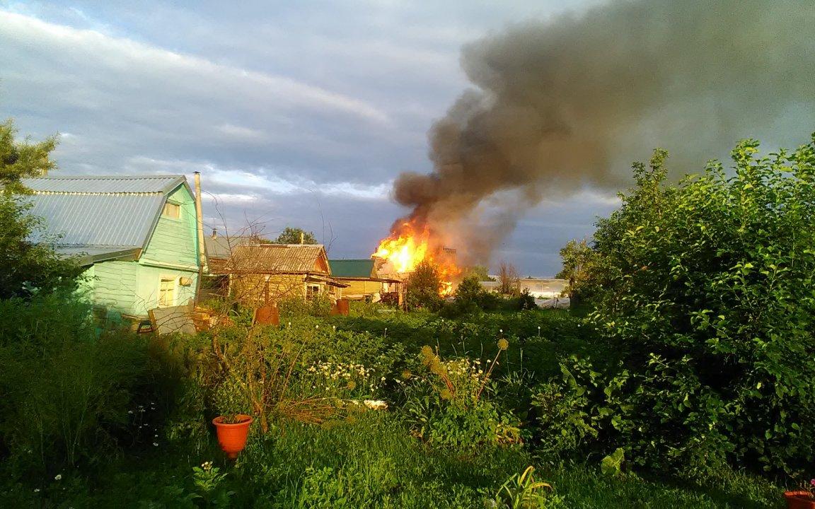 В Чепецке после пожара в садовом домике нашли тело