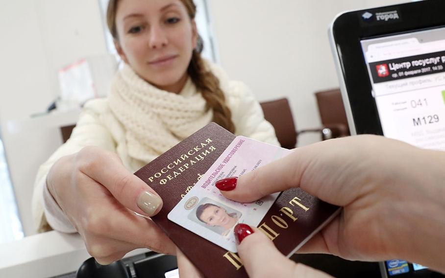 4 причины получить водительские права, даже если у вас нет авто