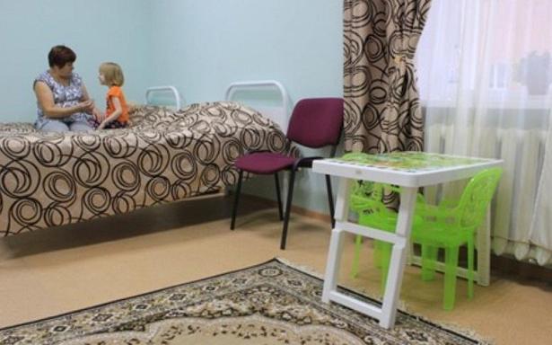 В Чепецком реабилитационном центре появилась комната для мамы и ребенка