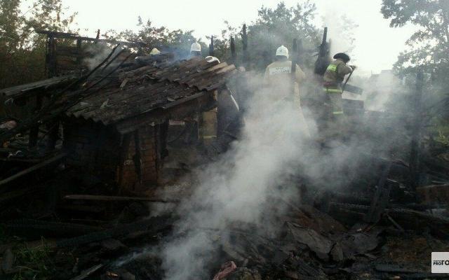 В Кирово-Чепецке сгорел частный дом