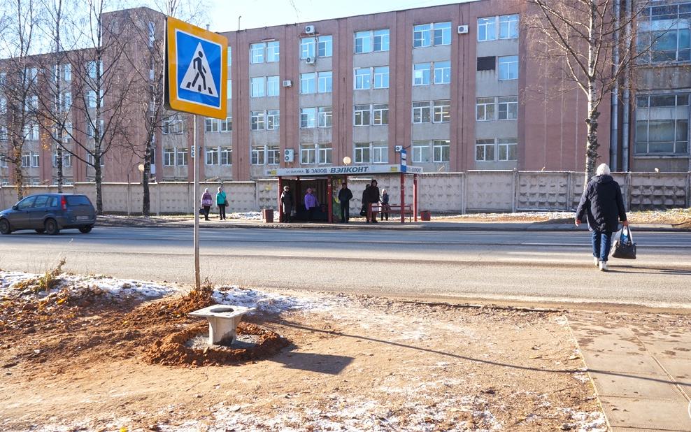 У пешеходного  перехода у «Вэлконта» поставят уличный светильник