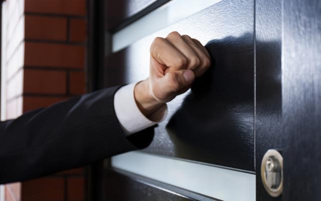 Как избавиться от долгов и коллекторских преследований?