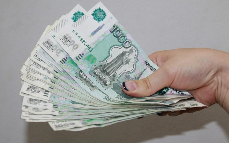 Госдума приняла законопроект о повышении МРОТ с 1 января