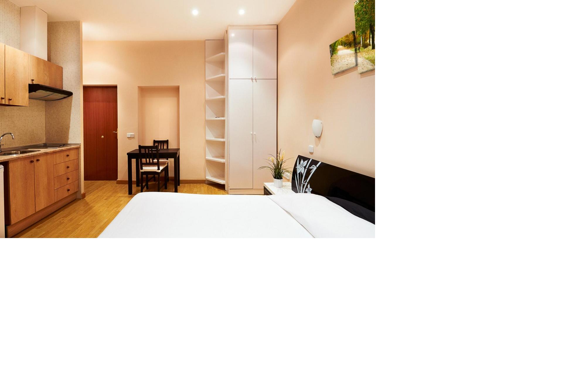 Что лучше купить молодой семье в Кирово-Чепецке - однокомнатную квартиру или студию