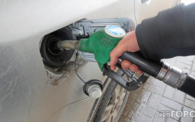 Вице-президент «Чепецкнефтепродукт» рассказал о динамике цен на бензин в январе