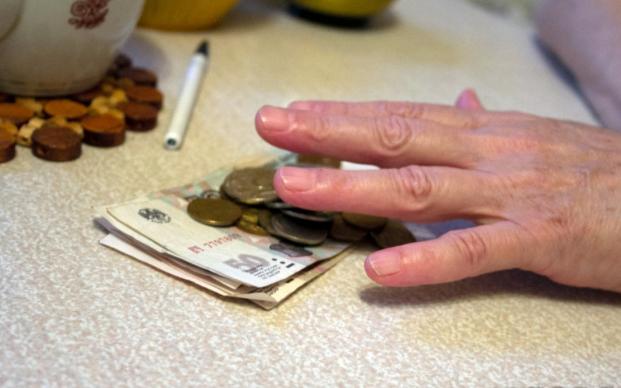Госдума отклонила сразу три проекта о повышении выплат работающим пенсионерам