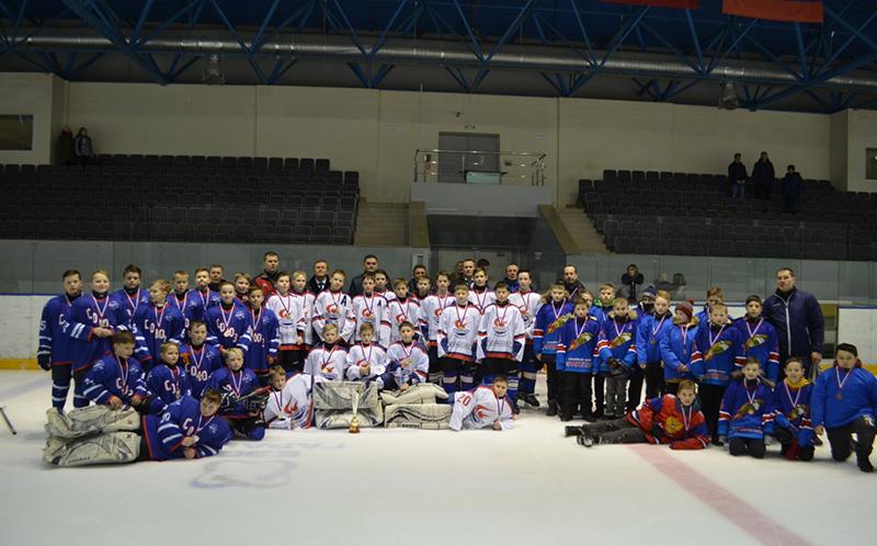 Чепецкая хоккейная команда стала сильнейшей в Кировской области