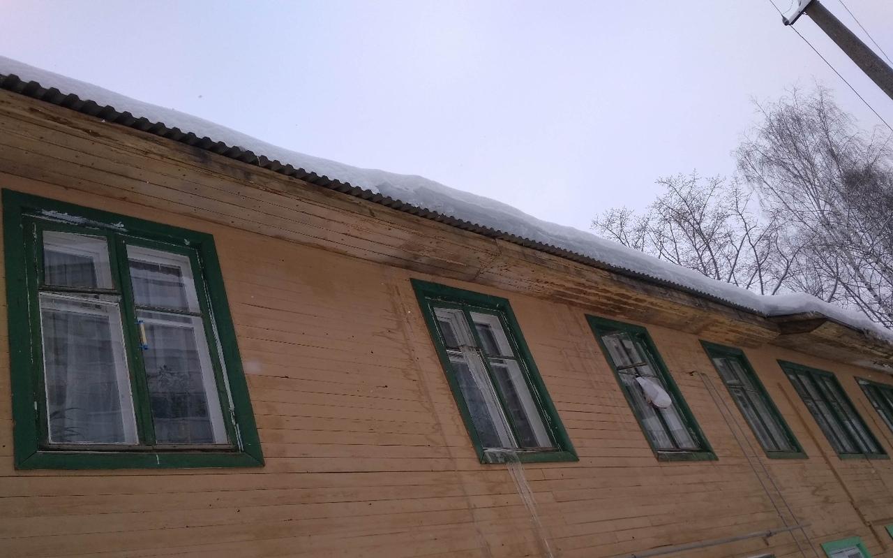 Куда обращаться в Кирово-Чепецке, если не убирают наледь или снег на крыше