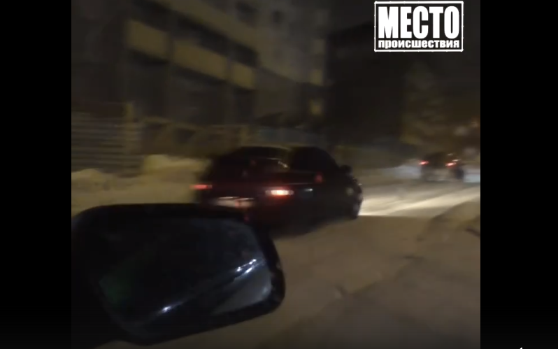 Чепецкие гонщики на тонированных авто спровоцировали погоню в региональном центре