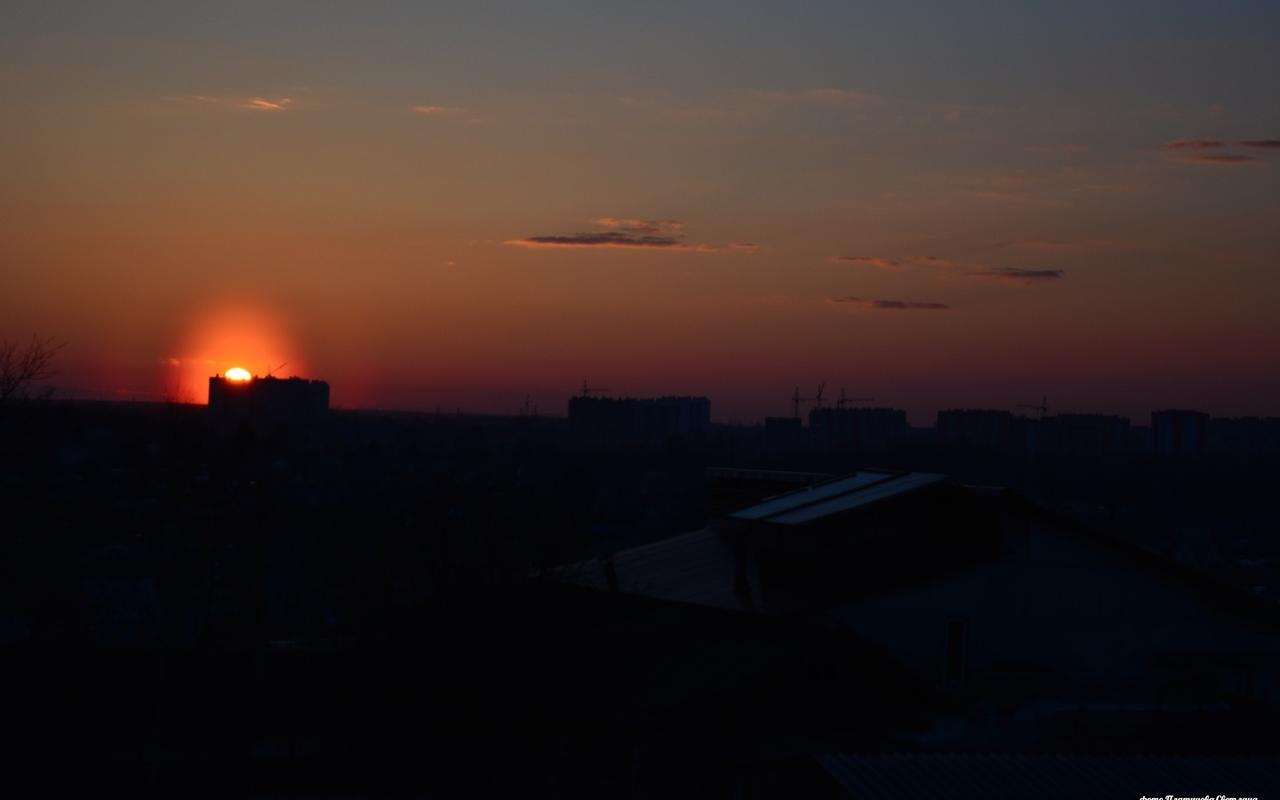 В понедельник жители Кировской области наблюдали красивое небесное явление - пыльцевую корону