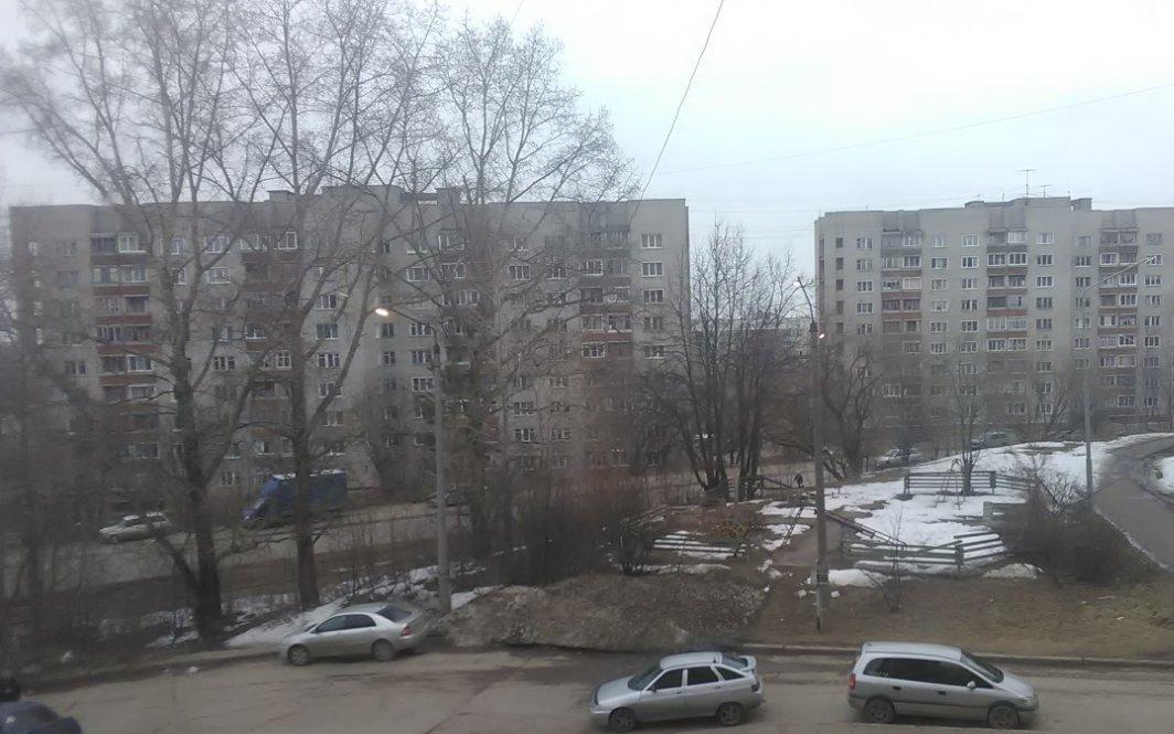 В администрации Чепецка рассказали, почему днем в городе горят фонари