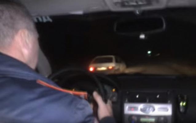 В Кировской области полицейские стрельбой останавливали пьяного водителя