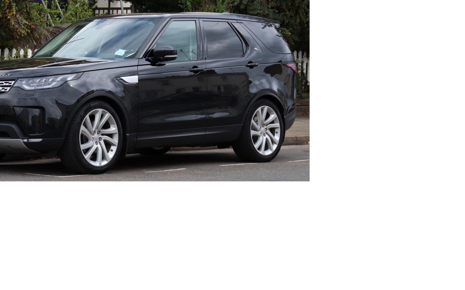 Приставы арестовали у чепчанки Land Rover за долги