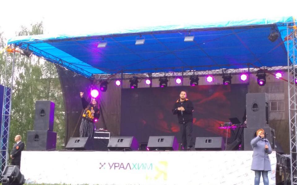 Фото: в Кирово-Чепецке идет концерт группы «Мальбэк и Сюзанна»