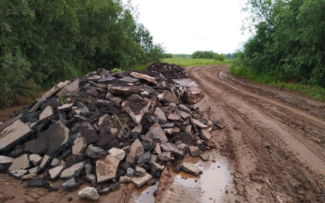 "В город ездим в крайнем случае": жители Каринторфа об отмене автобуса