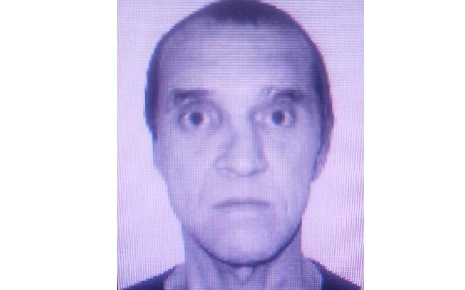 В Кировской области ищут мужчину, который третьи сутки блуждает по лесу