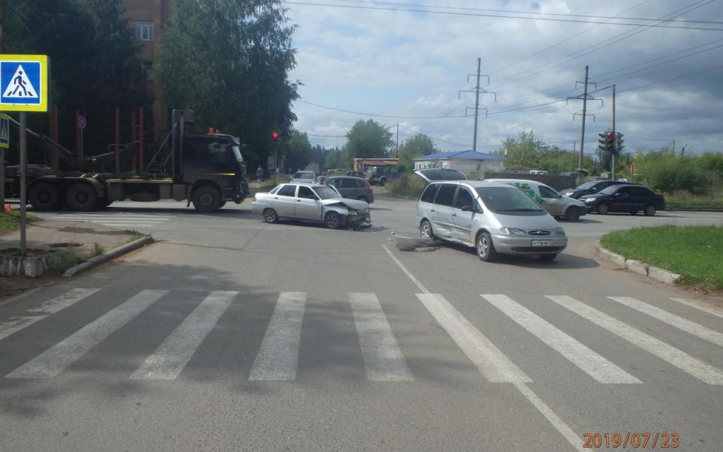 В Кирово-Чепецке на «проклятом» перекрестке установят светодиодные светофоры