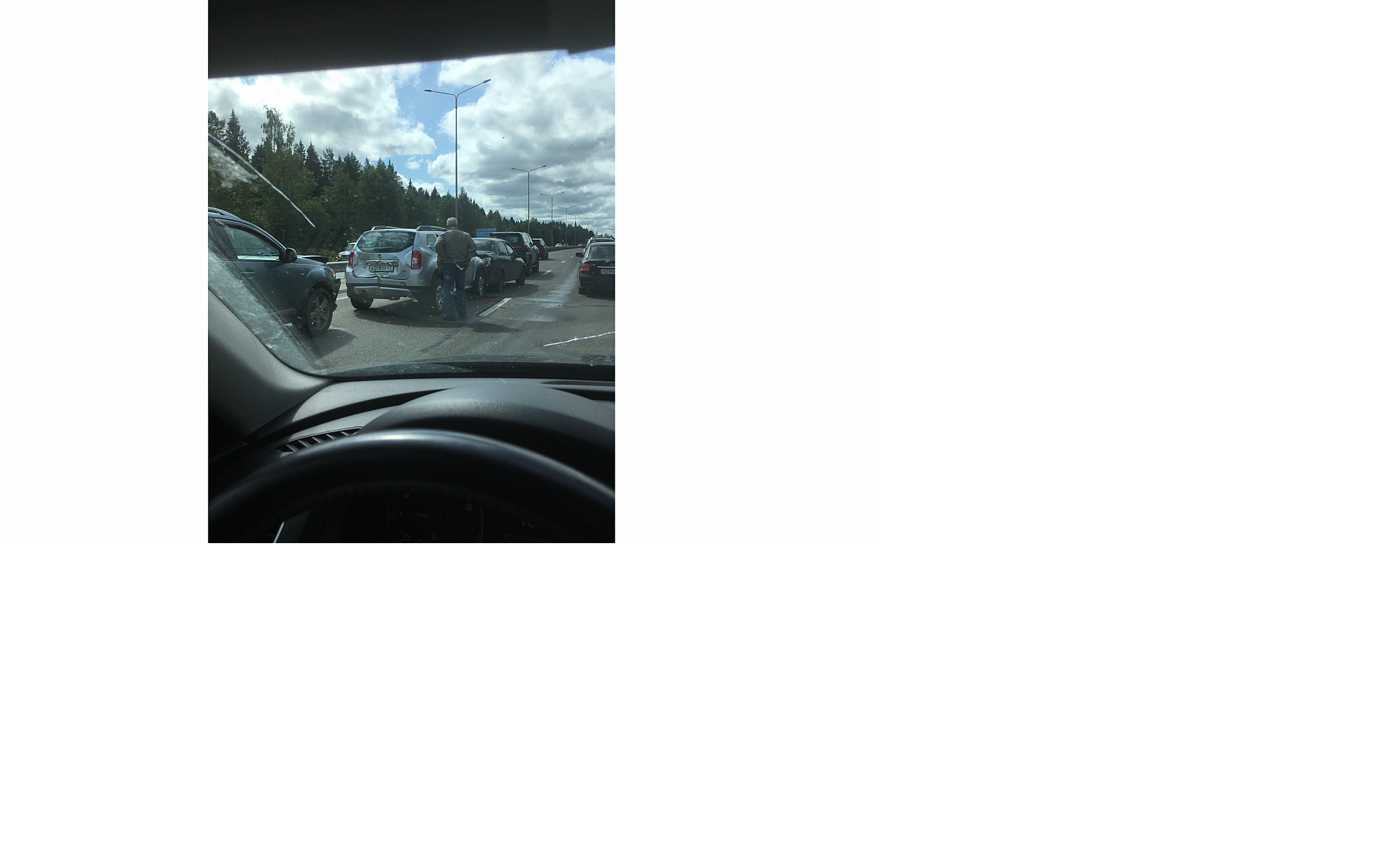 В Кирово-Чепецком районе произошла авария из 5 машин