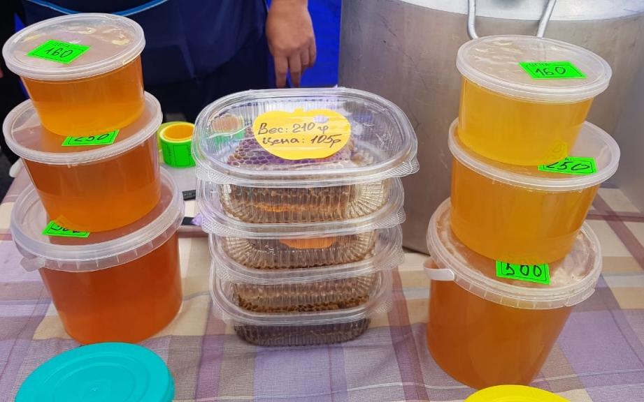 88-летней чепчанке вместо меда продали три килограмма земли