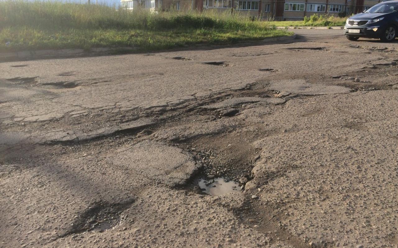 Шульгину устроили представление с дорогами в Радужном