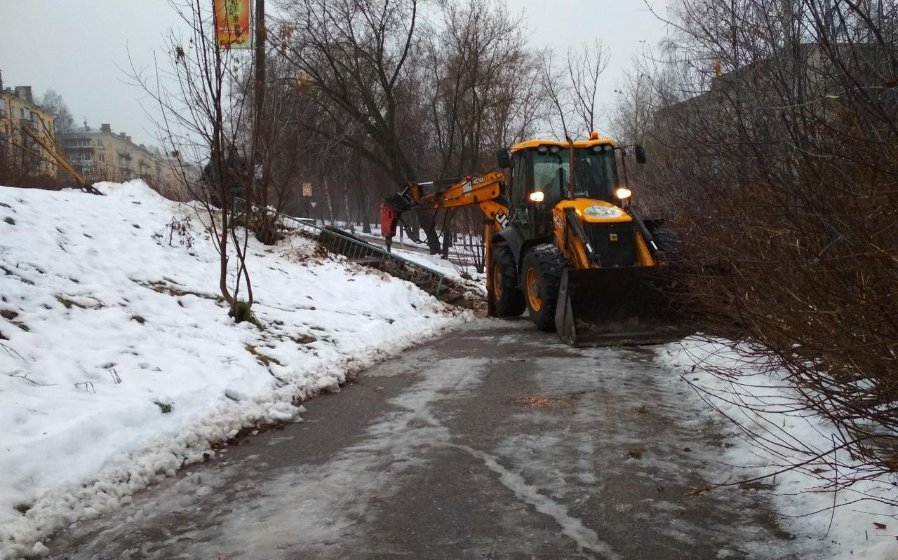 "Будем ходить до дома кругами!": чепчане жалуются на перенос пешеходного перехода на проспекте Кирова