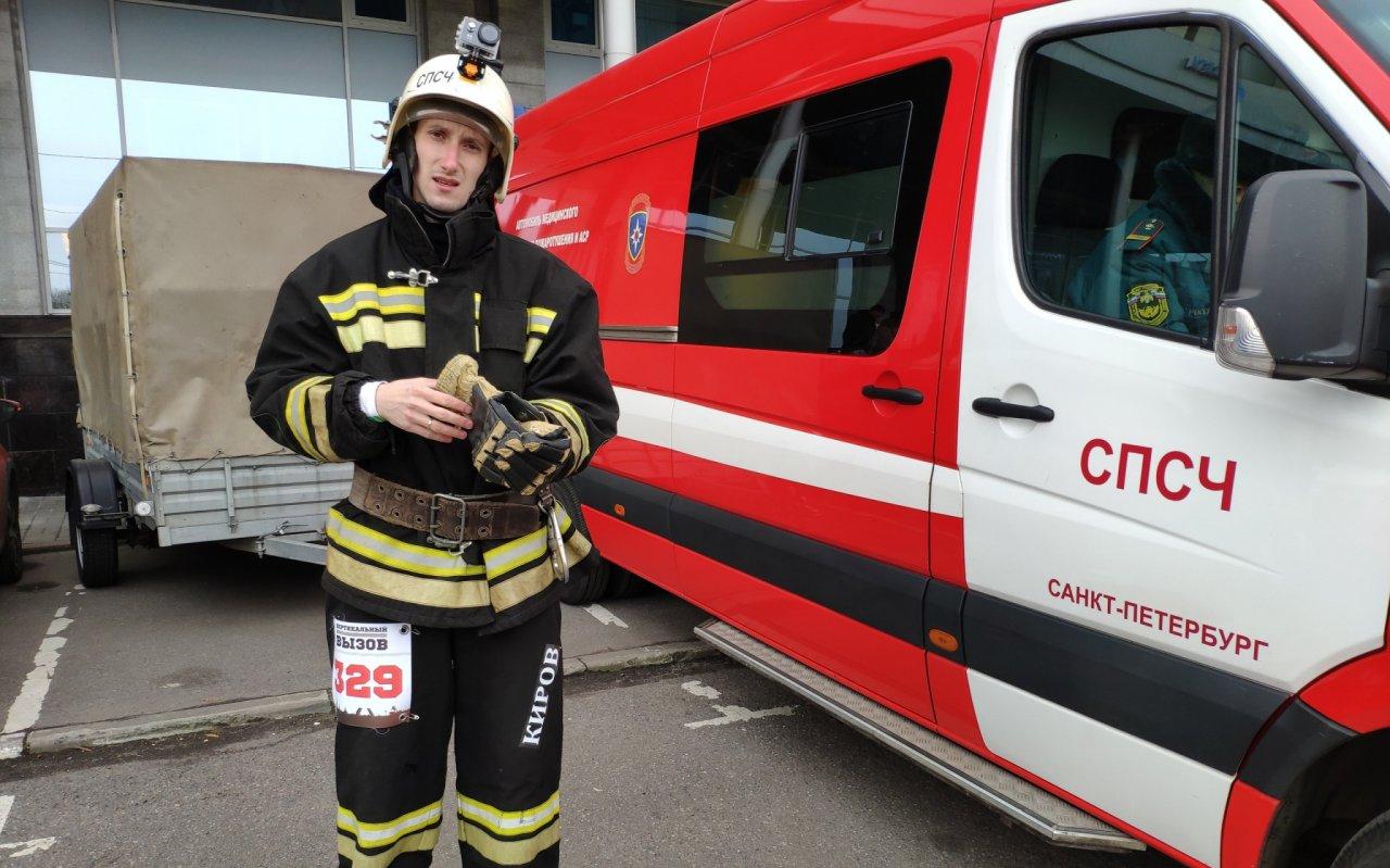 Чепчанин, который покорил 145-метровую высотку, спас мальчика на высоте 5 этажа