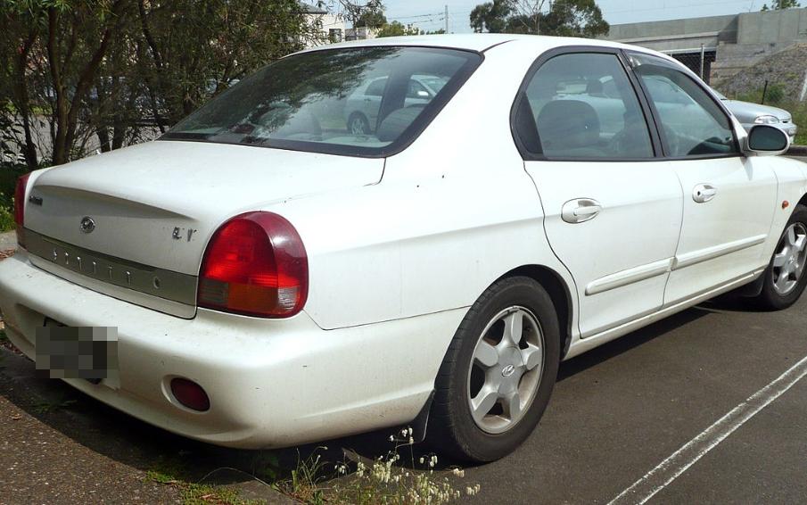 Чепчанин хотел купить машину, но попал на мошенника и потерял деньги