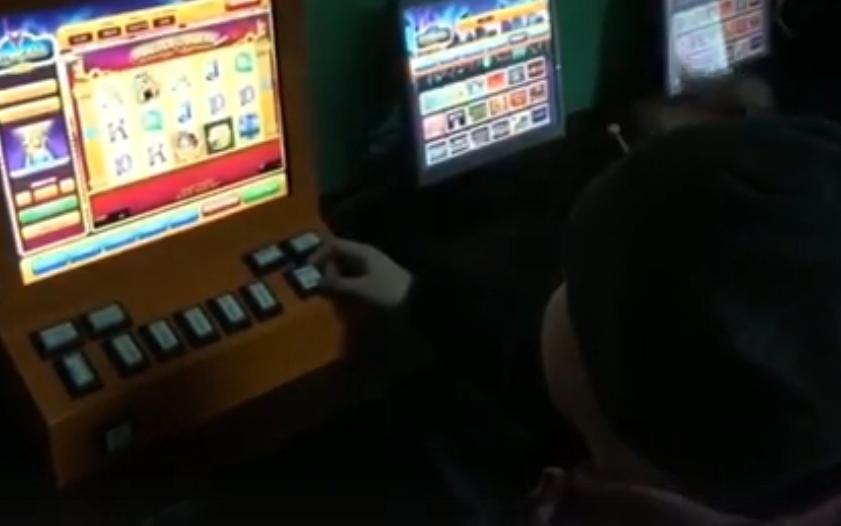 В Кирово-Чепецке прикрыли подпольное казино, которое организовали семь женщин