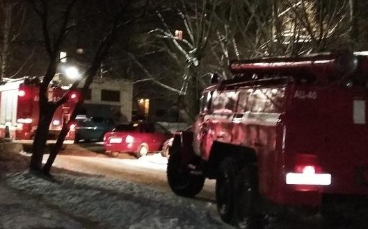 В Кирово-Чепецке произошел серьезный пожар в квартире: хозяин госпитализирован