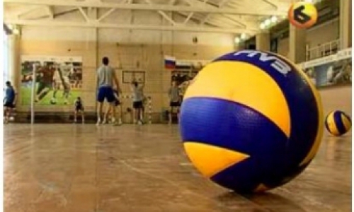 В Чепецке парень на волейболе сломал палец