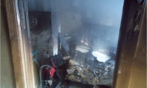 На Луначарского мужчину из огня едва успели вынести на улицу