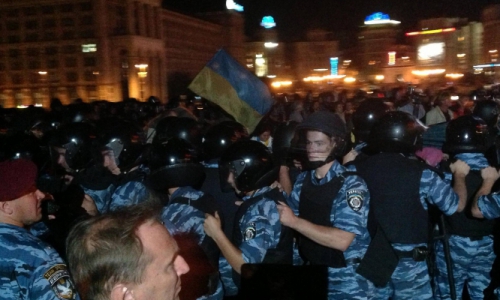 Ветераны Афгана и Чечни организуют сбор средств на лечение беркутовцев и помощь с жильем беженцам с Украины (ВИДЕО)