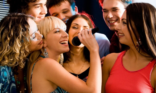 Абоненты "Ростелекома" в Поволжье запели во весь голос