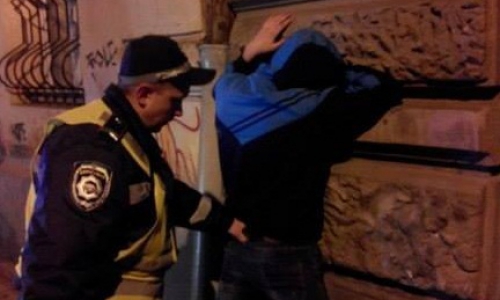 Во Львове задержали чепчанина, который с ножом напал на человека (ФОТО)