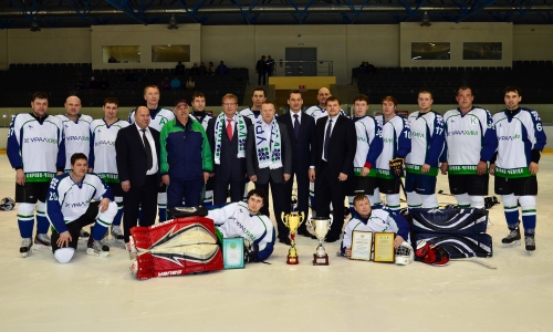 Хоккейная команда «УРАЛХИМ» завоевала бронзу чемпионата ПФО