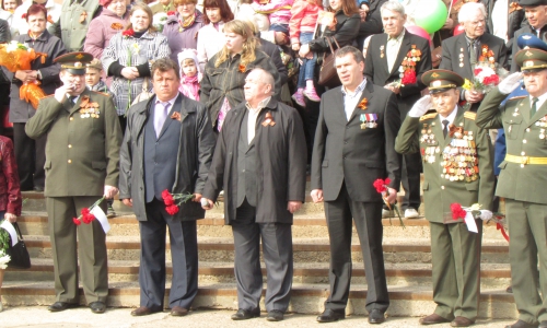 Парад Победы в Чепецке продлился не более 15 минут (фото и видео)