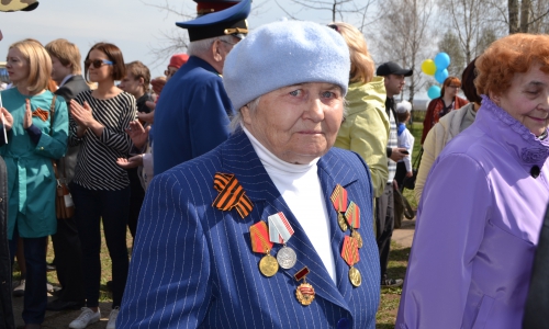 Бессмертный полк в Кирово-Чепецке: более 400 участников (ФОТОРЕПОРТАЖ)
