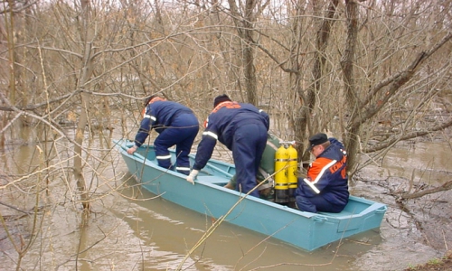 Из-за паводка два предприятия Кирово-Чепецка заставили ежедневно проверять качество воды