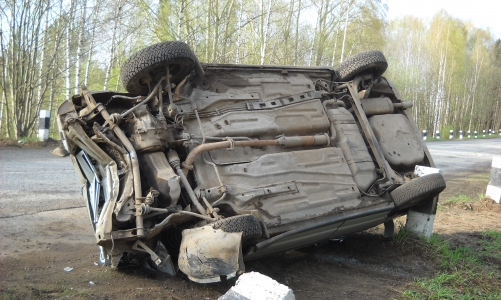 В Кирово-Чепецком районе перевернулась «двенашка»