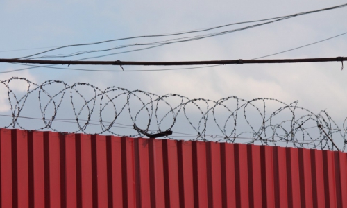 Осужденные чепецкой колонии дольше просидят в неволе за то, что напали на сотрудника УФСИН