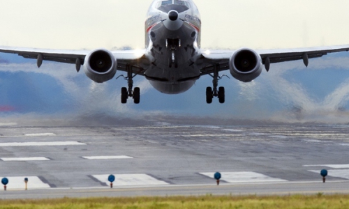 Авиакомпания обманула сотни пассажиров: как не "лохануться", собираясь в отпуск