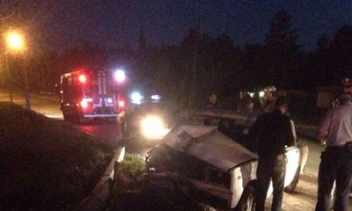 Ночная авария у стелы: пострадавшие ходили вприпрыжку