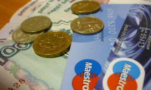 Чепчане все свои деньги тратят на онлайн-игры и социальные сети   