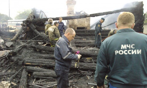 В Кирово-Чепецком районе сгорел двухэтажный жилой дом 