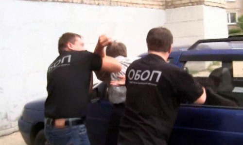 Оперативное видео: в Кирове арестовали ревнивца, который нанял киллера, чтобы убить соперника